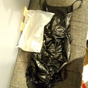 Hollister and old navy leggins t-shirts between l and XL